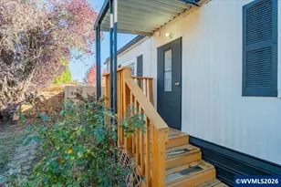 3551 Juniper St, Sweet Home, OR 97386 - Photo 2