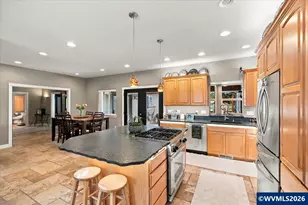 3324 NE 54th Av, Albany, OR 97322 - Photo 8