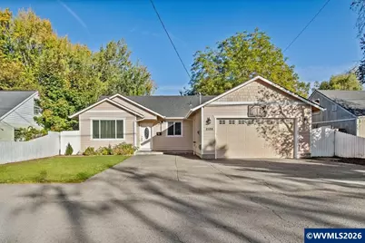 2128 Bruce St NE, Salem, OR 97301 - Photo 4