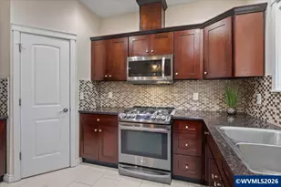 2128 Bruce St NE, Salem, OR 97301 - Photo 18