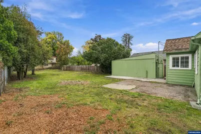 1923 Long St, Sweet Home, OR 97386 - Photo 24