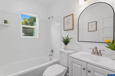1923 Long St, Sweet Home, OR 97386 - Photo 18