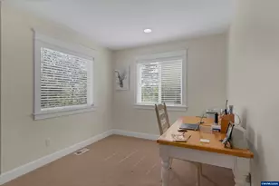 6150 Genesis St SE, Salem, OR 97306 - Photo 32