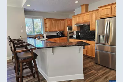 1395 West Meadows Dr NW, Salem, OR 97304 - Photo 10