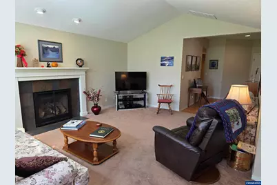 6425 Castle Lake Ct N, Keizer, OR 97303 - Photo 24