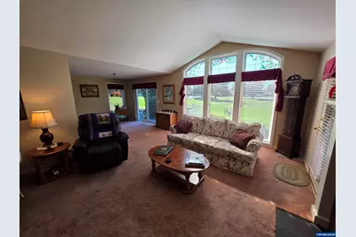 6425 Castle Lake Ct N, Keizer, OR 97303 - Photo 26
