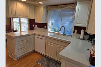 6425 Castle Lake Ct N, Keizer, OR 97303 - Photo 18