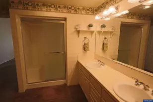 6425 Castle Lake Ct N, Keizer, OR 97303 - Photo 36