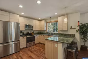 140720 Crescent Moon Dr, Crescent Lake, OR 97733 - Photo 4