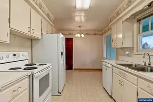 35865 Riverside Dr SW, Albany, OR 97321 - Photo 12