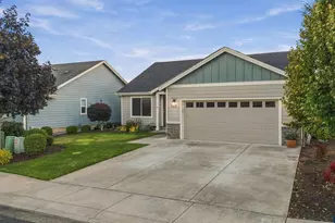 197 NW Bonanza Ave, Dallas, OR 97338 - Photo 1