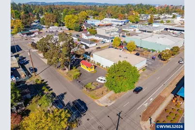 1255 Howard St SE, Salem, OR 97302 - Photo 6