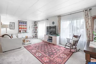 450 Lacreole #31 Dr, Dallas, OR 97338 - Photo 2