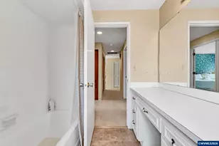 1922 NW Springhill Dr, Albany, OR 97321 - Photo 18