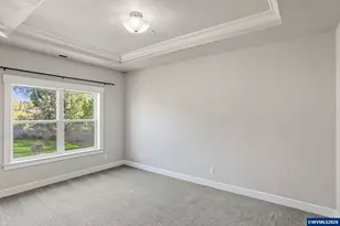 211 Silver (2H) St, Silverton, OR 97381 - Photo 26