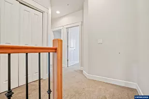 211 Silver (2H) St, Silverton, OR 97381 - Photo 18