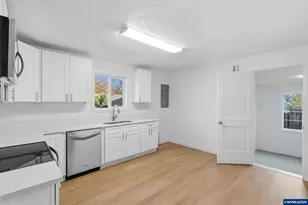 920 Baxter Rd SE, Salem, OR 97306 - Photo 10