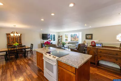 583 Canberra Dr, Philomath, OR 97330 - Photo 20