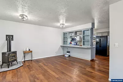2027 Queen Av SE, Albany, OR 97322 - Photo 8