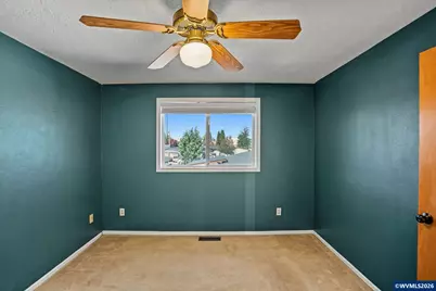 2027 Queen Av SE, Albany, OR 97322 - Photo 22