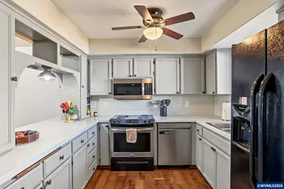 2027 Queen Av SE, Albany, OR 97322 - Photo 12