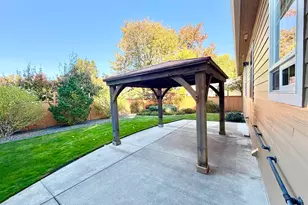 2753 NW Hayes Ave, Corvallis, OR 97330 - Photo 20