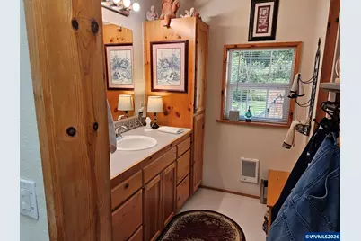 37410 Marys River Rd, Blodgett, OR 97326 - Photo 8