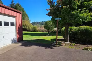 37410 Marys River Rd, Blodgett, OR 97326 - Photo 36