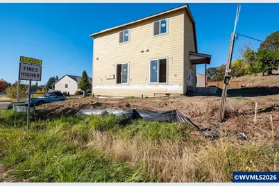 515 Merlot St, Amity, OR 97101 - Photo 38