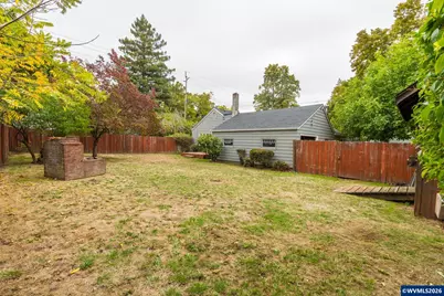 495 20th St SE, Salem, OR 97301 - Photo 32