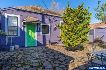 2090 4th St NE, Salem, OR 97301 - Photo 32