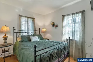 2090 4th St NE, Salem, OR 97301 - Photo 22