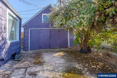 2090 4th St NE, Salem, OR 97301 - Photo 6