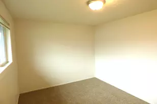 4016 45th Ave NE, Salem, OR 97305 - Photo 12