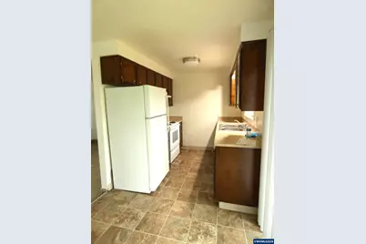 4016 45th Av NE, Salem, OR 97305 - Photo 6