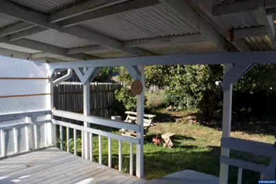 1201 Dearborn Av NE, Keizer, OR 97303 - Photo 4