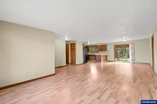 319 Marr Ct N, Monmouth, OR 97361 - Photo 4