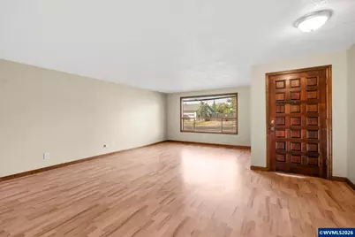 319 Marr Ct N, Monmouth, OR 97361 - Photo 6