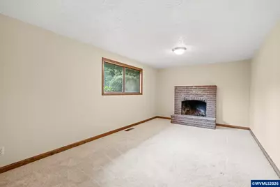 319 Marr Ct N, Monmouth, OR 97361 - Photo 14
