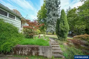 775 Cascade Dr NW, Salem, OR 97304 - Photo 28
