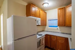 3555 Middle Grove Dr NE, Salem, OR 97305 - Photo 26