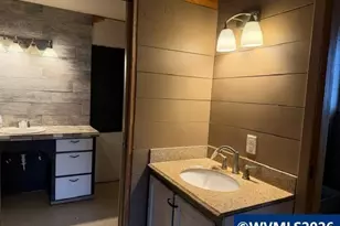 136 NE Ash St, Sheridan, OR 97378 - Photo 6
