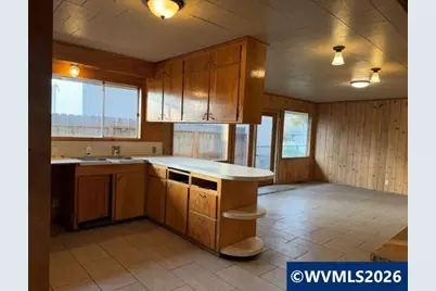 136 NE Ash St, Sheridan, OR 97378 - Photo 10