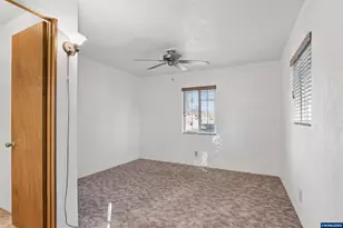 82600 Green Valley St, Creswell, OR 97426 - Photo 8