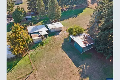 82600 Green Valley St, Creswell, OR 97426 - Photo 22