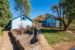 45979 Whiskey Butte Dr, Sweet Home, OR 97386 - Photo 32