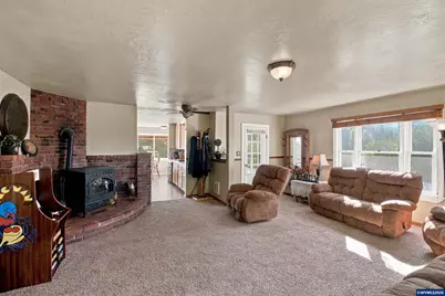45979 Whiskey Butte Dr, Sweet Home, OR 97386 - Photo 6