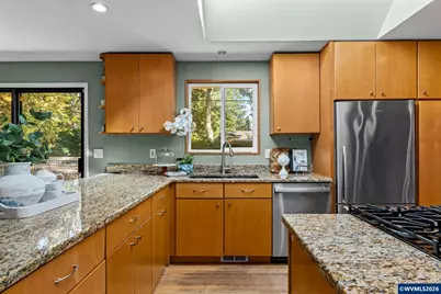 4180 SW Fairhaven Dr, Corvallis, OR 97333 - Photo 12