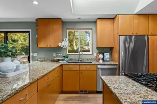 4180 SW Fairhaven Dr, Corvallis, OR 97333 - Photo 12