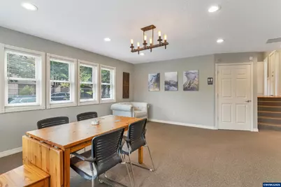 901 13th St SE, Salem, OR 97302 - Photo 26